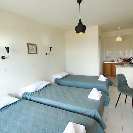 Avra Sea View Paradise Pool Aparthotel Moraḯtika