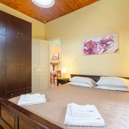 Thespina Villa