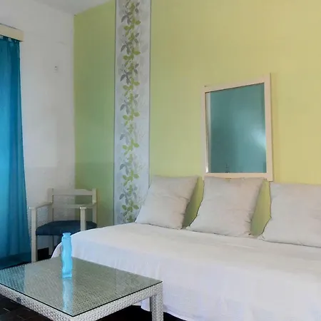 Elli And Guest house
