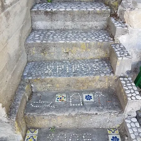 Bohali's House Sinarádes