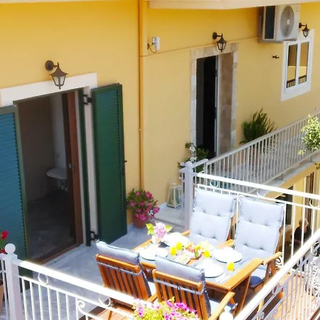 Appartement Kontis Apts