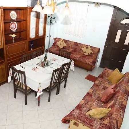 Eleni's House