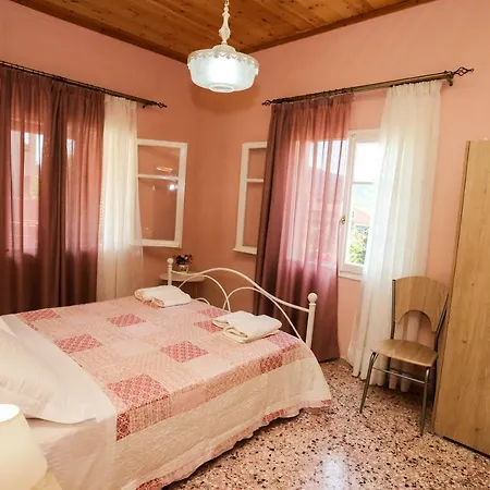 Garden House Kastellani * Kastellanoi (Parelioi, Corfu)