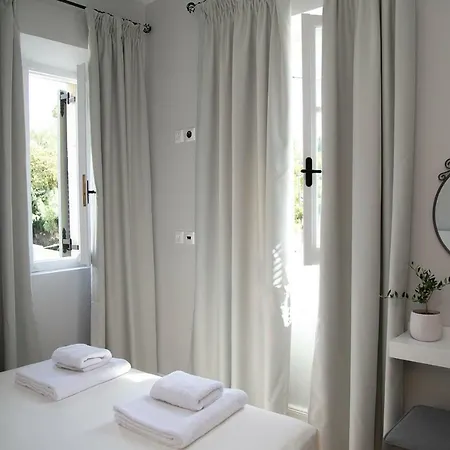 Foxnest Rest Corfu Apartment Kanali (Corfu)