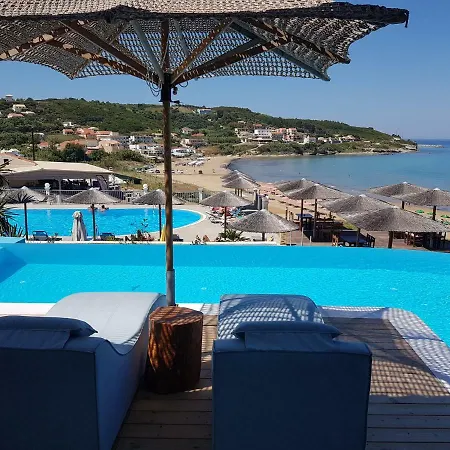 Paralia Luxury *