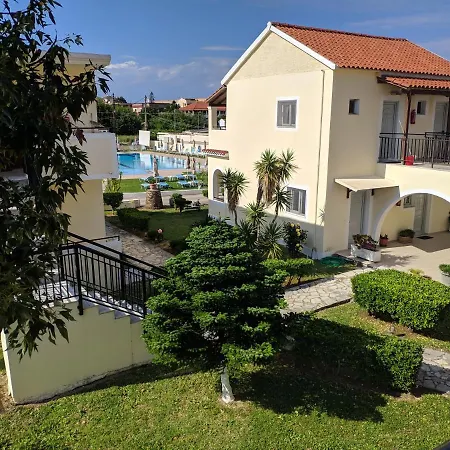 Tondoris Aparthotel 2*