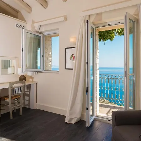 Paleopetres Blanche - Private Pool - Sea Views - Nissaki - North East Coast - Villa