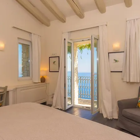 Paleopetres Blanche - Private Pool - Sea Views - Nissaki - North East Coast - Nisaki (Corfu)