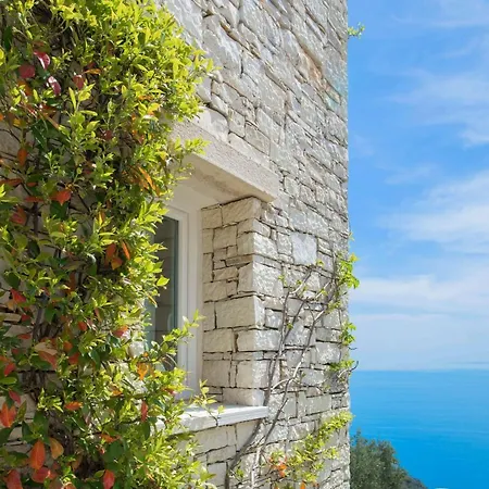 Paleopetres Blanche - Private Pool - Sea Views - Nissaki - North East Coast - Villa Nisaki (Corfu)