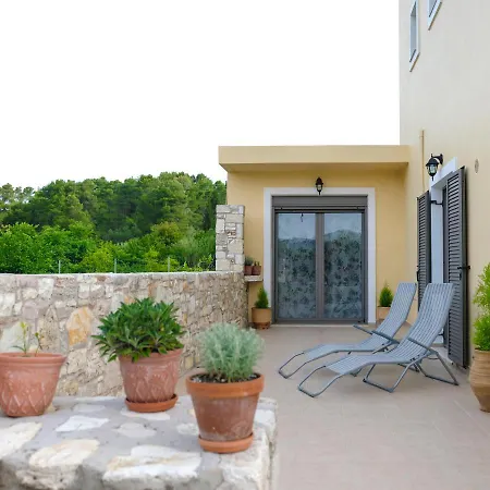 Giannakis Villa Kanakades