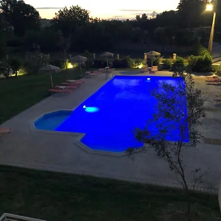 Mythos Apts Rentit Aparthotel