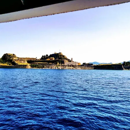 Aphrodite's Apartment *