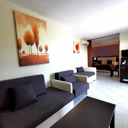 Sidari Waterpark Hotel 4*
