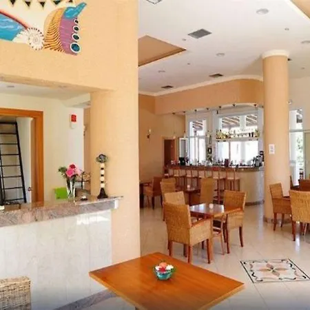 Thinalos Aparthotel 3*