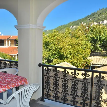 Apartment Yannis - On Agios Gordios In Corfu Agios Gordios (Corfu)