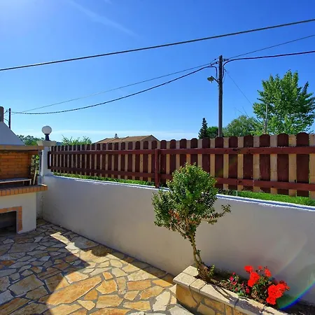 Sidari By Mediterraneanvillas Villa