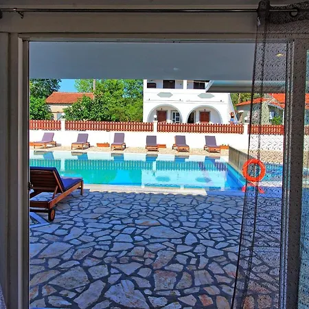 Sidari By Mediterraneanvillas Kassiopi
