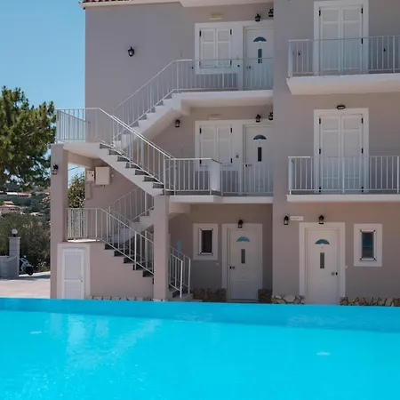 Apartment Kouros & By Hotelius Agios Stefanos Avliotes (Corfu)