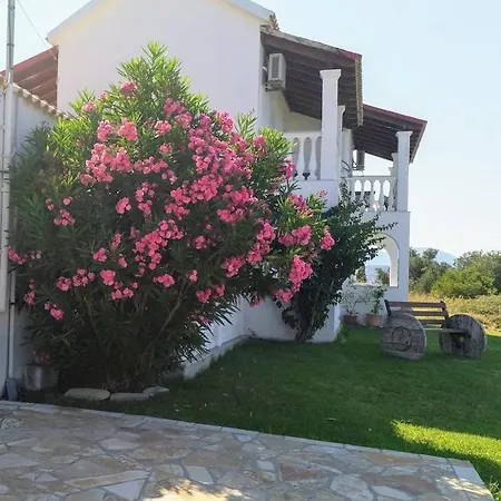 Spiros Maria Apartment