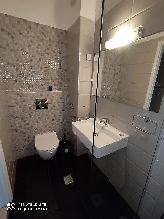 Hotel Tina 2*