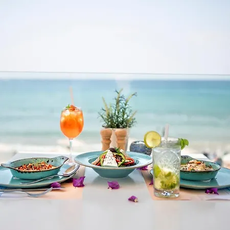Romantic Palace Beach 3* Agios Gordios (Corfu)
