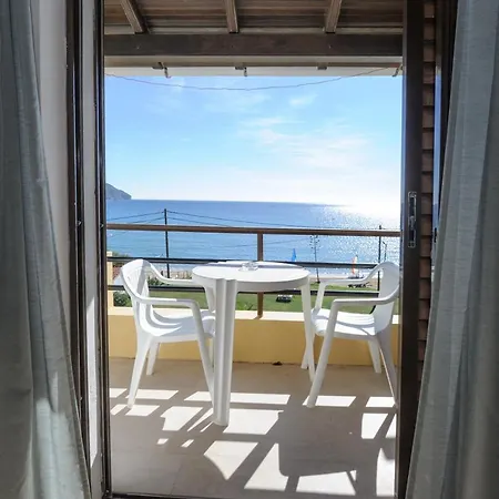 Elias & Vasili House Hotel Agios Georgios Pagon