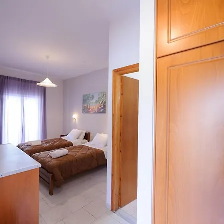 Elias & Vasili House Hotel