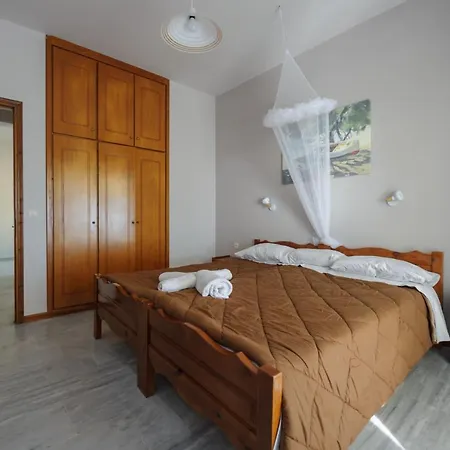 Elias & Vasili House Agios Georgios Pagon