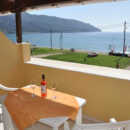 Elias & Vasili House Agios Georgios Pagon