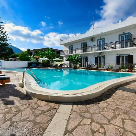 Aquarius Aparthotel Mesongi