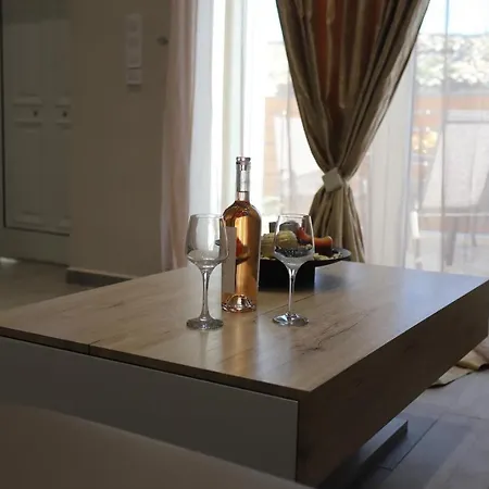 Olive Grove Deluxe Holiday home Agnitsini
