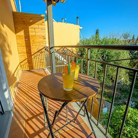 Apartment Tsoukias House