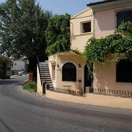 Nafsikas - Holiday home *
