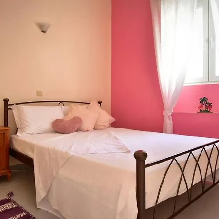 Holiday home Nafsikas - *