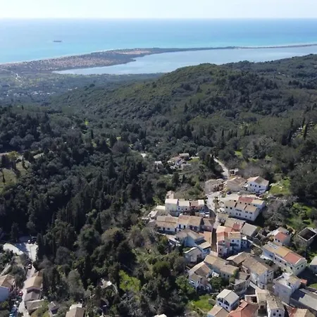 Traditional House With Amazing View *