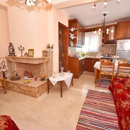Apartment Traditional House With Amazing View *