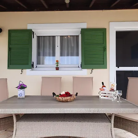 Holiday home Blue Horizon