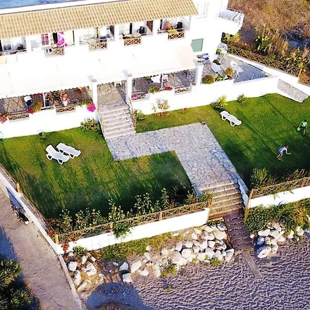 Aparthotel Nereides