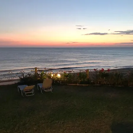 Aparthotel Nereides Agios Gordios (Corfu)