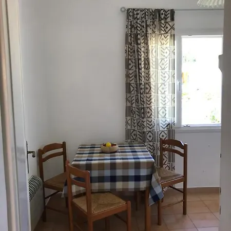 Apartment Loula's *