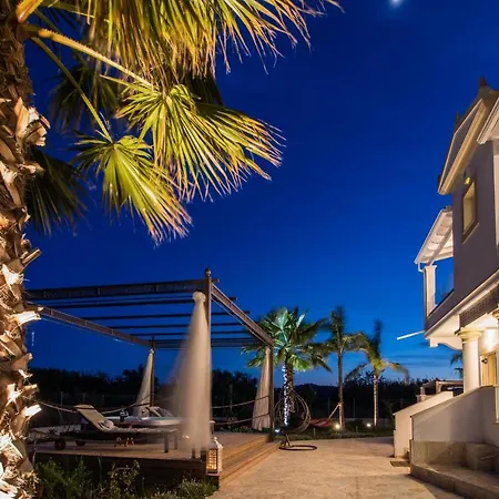 τhalasso Palace Homes Ferienhaus Petrití