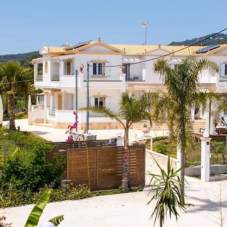 Ferienhaus τhalasso Palace Homes Petrití