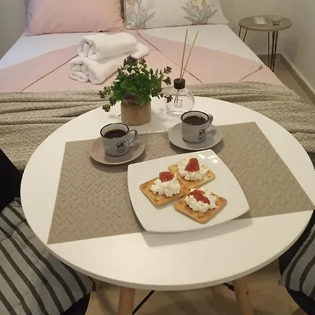 Dora's 1 Apartment