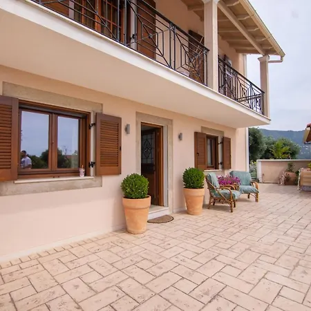 Apartment Dimoulias House Kato Korakiana