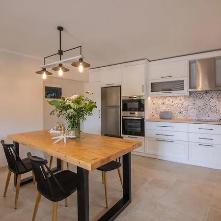 Apartment Dimoulias House Kato Korakiana