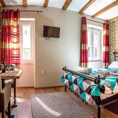 Apartment Old Town Studio *