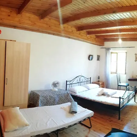 Country house Country Traditional House In Corfu Village, Greece Sinarades
