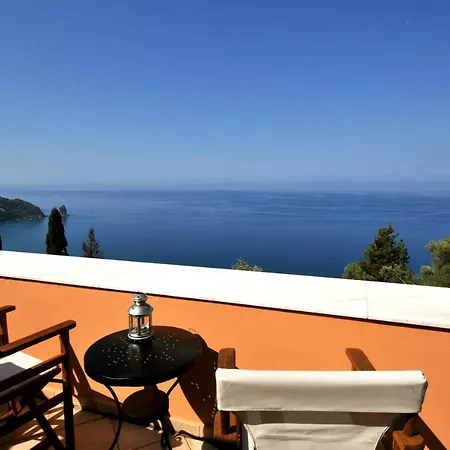 Erotokritos Sea View Apartment