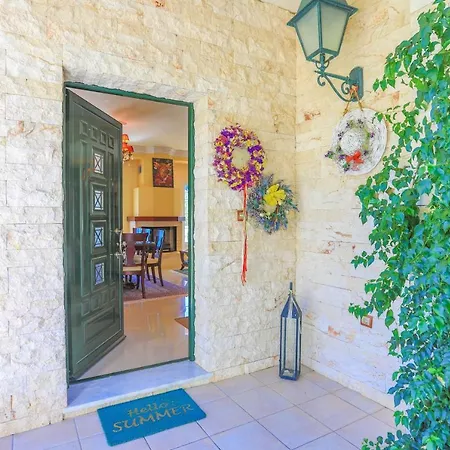 Eleonas Villa