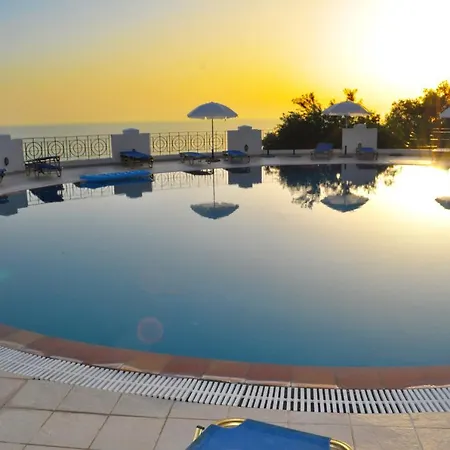 Maria With Pool - Agios Gordios Apartment